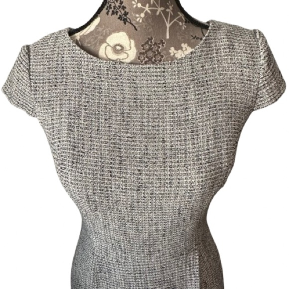 Kay Unger Chick Women's Sz.4 Gray Black & Ivory Short Sleeves Lined Midi Dress - Picture 2 of 16